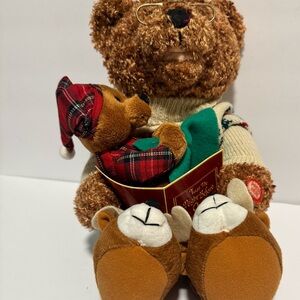 Avon Story Time Bear Twas the Night Before Christmas 2006 Animated Talking Plush